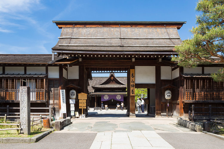<冬季关西日本双古都六天游>深圳往返日本关西奈良+名古屋+高山+白川乡+京都+神户6天5晚跟团游、保证入住一晚温泉酒店 <冬季关西日本双古都六天游>深圳往返日本关西奈良+名古屋+高山+白川乡+京都+神户6天5晚跟团游、保证入住一晚温泉酒店
