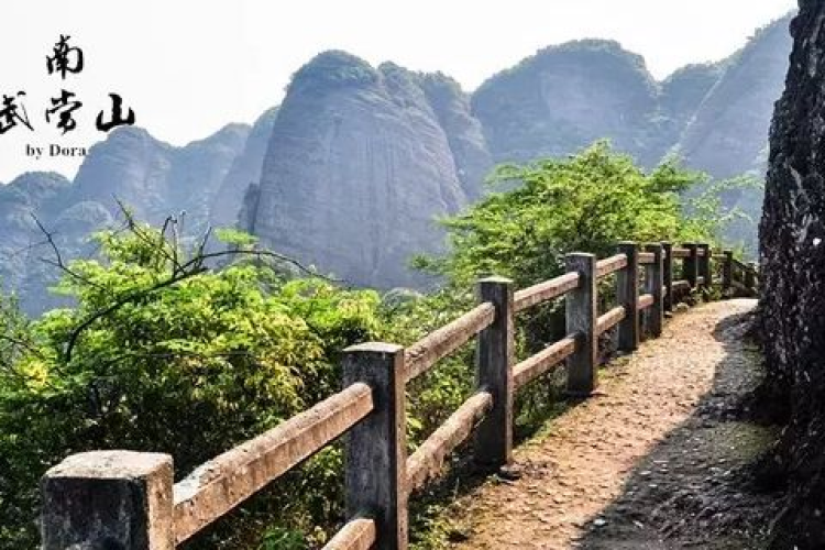 【连平3天游】 船游月鸣湖,连平"八景之冠"圣迹苍岩,九曲河竹筏漂游